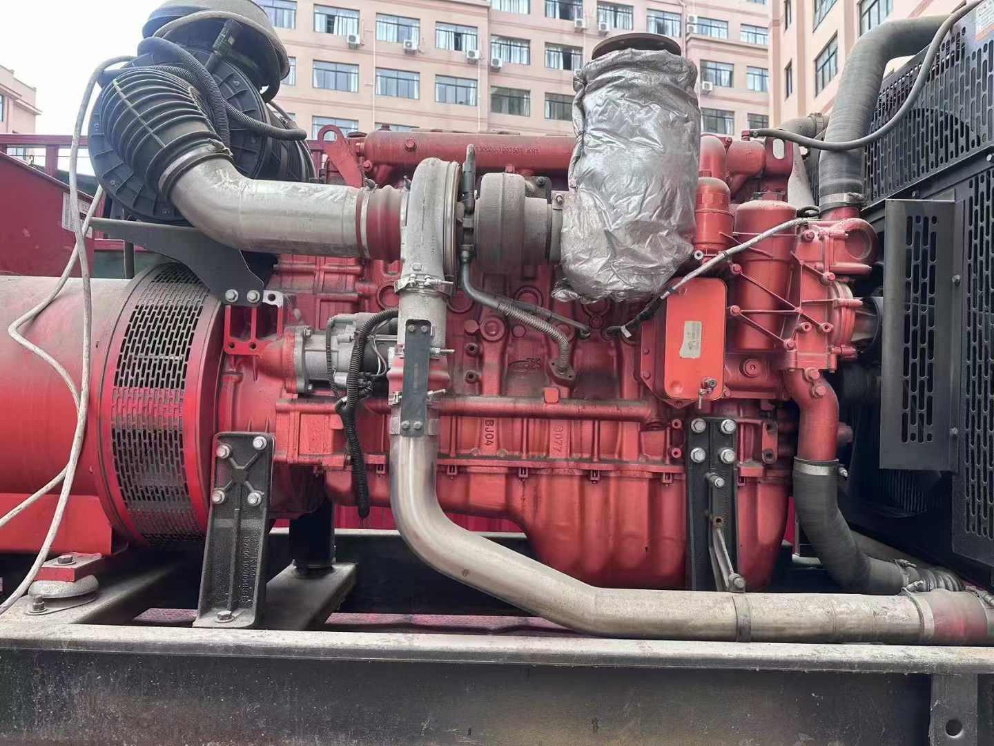 东宝如何选择适合 600kW 柴油发电机组的过载保护器？